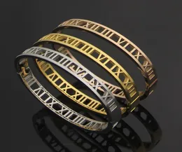 Nueva pulsera de Número Romano hueco de acero inoxidable para mujer a la moda de oro de 18 quilates, brazalete en forma de t para lady3166475