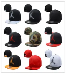 Yeni Stil Batı ve Michael Basketbol Snapback Hat 23 Renkler Yol Ayarlanabilir Futbol Kapakları Snapbacks Erkek Kadın Hat6074838