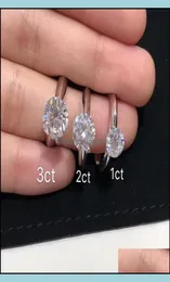 Solitaire Ring Yüzük Takıları Damga 925 Sterling Sier Claw 1-3 Karat Diamond Moissanite Kadınlar Evlenmek Nişan Düğün Setleri Sty9132874