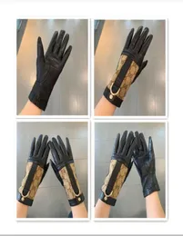 2021 Gants de designer de luxe pour femmes en cuir de mouton écran tactile hiver chaud épaississement brand2855926