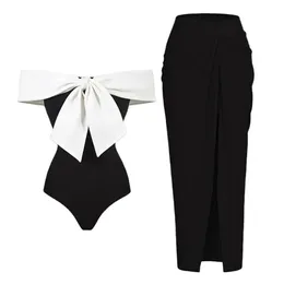 Bär bade Bär svartvit färgblockerad en axelbikini Slim Fit Open Back Bow Design Baddräkt Kvinnor Eleganta remmar täcker 23