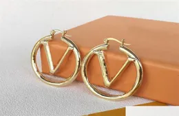 Fascino 2021 donne cerchio buon orecchino gioielli di design di lusso in acciaio inossidabile Ngagement orecchini festa di nozze per la sposa delle donne della signora H3158522