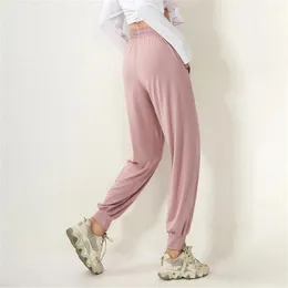 Calças femininas Sweatpants Mulheres Carga Mulher Plus Size Yoga Fitness Loose Fitting Correndo Secagem Rápida Cintura Alta Esportes