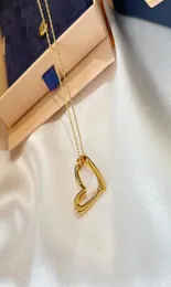 Projektantowe warstwowe naszyjniki dla kobiet biżuteria modowa Długa w kształcie serca Początkowy złoty naszyjnik modny collier de femmes odpowiedni dla 6764246