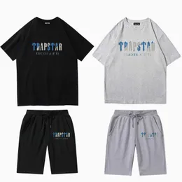 Trapstar Conjunto Curto Camiseta Calças Homem Casual Clássico Fit Cordão Verão Praia Shorts com Cintura Elástica e Bolsos Mens Designer Basket Pant QR1S