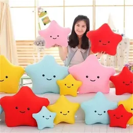 Cuscino 4 colori a forma di stella cuscino in schiuma di grano Starfish rafforzare giocattoli Cartoon peluche riempito super morbido divano sedia decorazione cuscino bambola T2