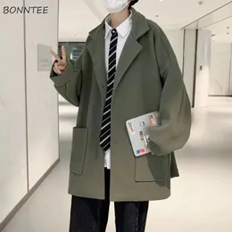 Trench da uomo Cappotto di moda britannico Abbigliamento da uomo delicato giapponese Harajuku BF Borsa casual Completo da abbinare Abbigliamento da strada Ins 231227
