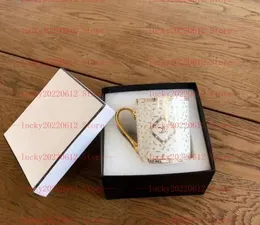 Saucers Tasarımcı Seramik Bardaklar Tumbler Yüksek Çarşamba Kemik Çin Çay Setleri Lover Porselen İçecek Yazıları Çift Kahve Kupası Ev İçecek Yazıları Aşıkları