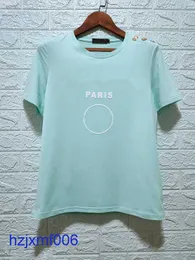 C82Q Mens Tshirts Designer Woman T Shirt Fashion Top Man Coin Letter مع زر أعلى تي شيرت القطن الأبيض.