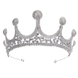 Vit vackra prinsessor huvudbonader chic brudtiaras tillbehör fantastiska kristaller pärlor bröllop tiaror och kronor 12105246c