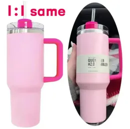 US Stock Pink Flamingo 40oz rostfritt stål muggar med logotyphandtag locket Strå Big Capacity Beer Tumblers Vattenflaska för Valentine Day Gift Camping B1227