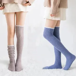 Kadınlar SOCKS Şeker Mercan Polar Uzun Kızlar Peluş Kış Kış Sıcak Kalın Kalın Çoraplar Lolita Diz Yüksek Ev Uyku Zemin Çorap