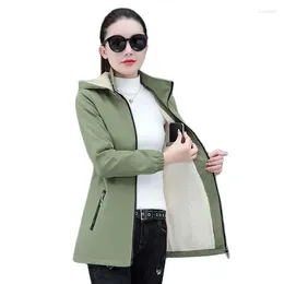 Casacos de trincheira feminina Fashion Fleece encapuzado Windbreaker Ladies Temperamento Versão Coreana Longa De Longe British Style Autumn and Winter