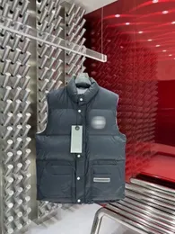 2024 Designer Puffer Jacket Vest Pocket Jackets Parkas Zipper Badges Men Downs Casual Coat Canadian Goose Tops Outwear Flera Color XS-XXL