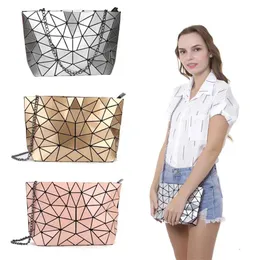 Bags Fashion Beach Bao Taschen Sommerstaschen für Frauen 2020 Kettenbaus und Handtaschen Frauen Umhängetasche Messengerbeutel Bolsos Mujer