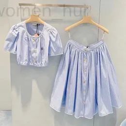 فستان مكون من قطعتين مصمم Muimui جديد Sweet Skirt Instagram Super Immortal Student Forest Girl Fresh Shirt Shirt Bubble Sleeve Ed44