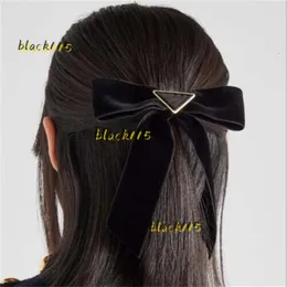 Klipsy do włosów barrettes moda łuk barrettes designer damski Dziewczyny aksamitne fryzjerze słodkie słodkie klipy luksusowe fryzury klasyczne litera biżuteria do włosów do włosów 2024