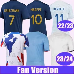Wear 22 23 MBAPPE GIROUD GRIEZMANN Mens Futebol Jerseys Francês KANTE Benzema DEMBELE 23 24 Home Away Pré Jogo Treinamento Camisas de Futebol