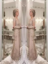 2018 Luxury Mother of the Bride Dresses v Neck Maniche lunghe maniche a cristallo Applique in pizzo sirena plus size feste sette per il matrimonio G7178797