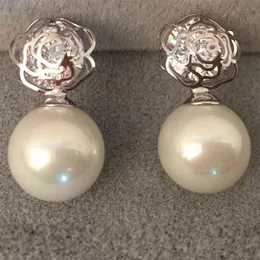 EH373 Kwiaty Camellia Pearl Brand Desiger Luksusowy Nowy 2020 Jewnięcia Jewlery Pendientes Mujer Stamement Colkings for Women276i