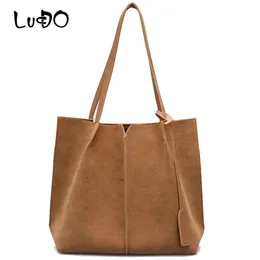 Bags LUCDO High Quality Women Suede Handbags Soft Leather Women Bag 2PCS Handbags Set Female Shoulder Bags Large Casual Tote Bags