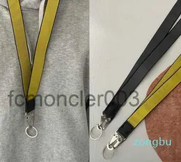 Cordón industrial, llavero largo, correa de nailon amarilla, colgante de equipaje de moda con cuello Halter, hebilla de aleación tallada de diseñador de marca Unisex SWWB