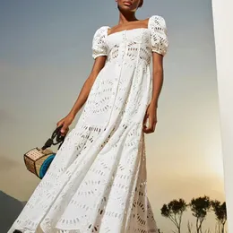 1229 XL 2024 Миланское подиумное платье Весна с квадратным вырезом и коротким рукавом до середины икры Белое брендовое женское платье в том же стиле Модное высокое качество TAOBL63336