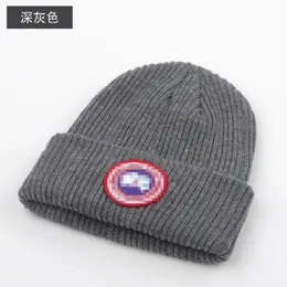 New hat autumn and winter wool hat female European and American fashion curling knit hat vertical stripe Baotou cold hat male