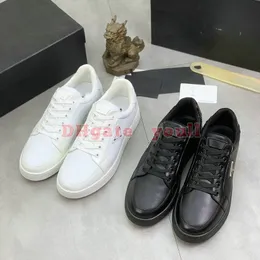 Designer shoes luxury men's fashion casual shoes Genuine Leather Casual leather and fleece warm men's shoes winter trend leather thick soled elevating shoes for men