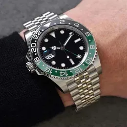 يسار اليد العلامة التجارية الجديدة GMT Watch 41 مم خضراء سوداء سبرايت دائرة ميكانيكية CAL 3186 تلقائي الياقوت رجال الرجال WRI272F