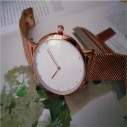 Relógio de moda masculino e feminino, design clássico, relógio de diamante, gelo, relógios de aço inoxidável, movimento de quartzo, relógio de pulso brilhante247r