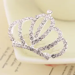 Accessori per capelli femminile femminile mini corone del pettine Crystal Princess Crown Bridal Tiaras Rhinestone Pearl Wedding Bridals Tiara Gift