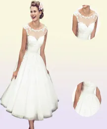 2019 Elegant Short Beach Wedding Dresses Sheer Neck Appliques Lace Length Modest Bohemian Bridal Gowns Vestidos De Noiva Cheap Plus Size2156684