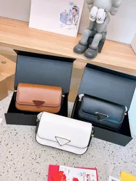 Yumuşak Buzağı Tofu Çanta Wome Moda Alışveriş Çantaları Omuz Çantaları Çanta Çantaları Crossbody Messenger Çantalar GÜNLÜ DERİ TOOTLAR Lüks Tasarımcı Cüzdanlar Zarf Cüzdan