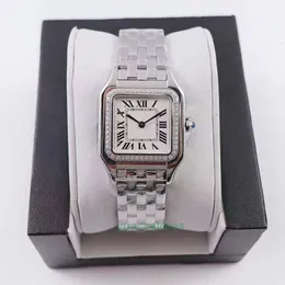 Luksusydesigner Watch Watch Watch Watch Square Fashion Diamond Watch Premium Quartz Ruch Ruch Rozmiar 27x27 22x22 Stal nierdzewna zegarek Bransoletki Bransoletki