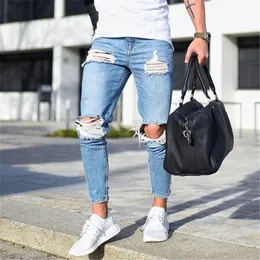 Jasnoniebieskie spodnie dżinsy męskie szczupły szczupły rozryte zagrożone plisowane jeansu kolan plus rozmiar dla mężczyzn 231228