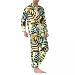 Mens Sleepwear Tropical Banana Pajamas Men Fruit Print Comfortable Room Nightwear Autumn 2 Pieces Casual Oversize Custom Pajama Sets