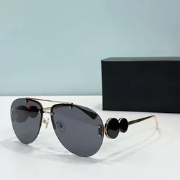 Çıkmaz Pilot Güneş Gözlüğü 2250 Altın/Koyu Gri Lens Kadın Tasarımcı Güneş Gözlüğü Gölgeleri Sunnies Gafas de Sol UV400 Gözlük Kutu