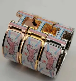 A Classic 2024 New Love Family Letter Bracelet 20MM High Edition Enamel Colorful Pattern Bracelet Fashion Bracelet