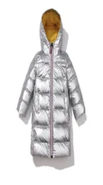 ファッショナブルなデザイナーの服のための冬のジャケットシルバーゴールドボーイズフード付きコートベビーアウトウェアパーカーガール