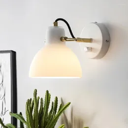 Wandlampen moderner Designer minimalistischer Lampe Innenarmer weiße Jade -Atmosphäre lebende Halle Schlafzimmer Lernraum Verstellbares Licht