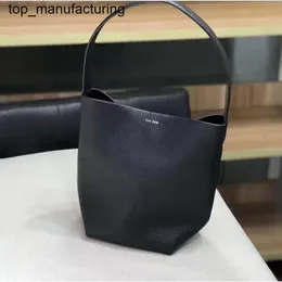 Nuova borsa firmata 24ss The Row Bucket Bag Piccola borsa versatile Borsa da donna portatile in pelle a spalla singola di grande capacità