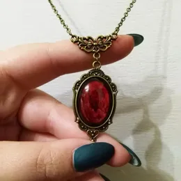 Pendant Necklaces Vintage Fashion Red Crystal Man Woman Necklace Gothic Witch Ruby Choker Punk Dark Girl Halloween Gift Accessories Collar