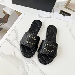 Slides Slides Slippers Bow Sandals Luxury Fairy Women Flat Flat Flips Flups عالية الجودة من الجلود الجلدية الصيفية العلامة التجارية Summer Clipper C29