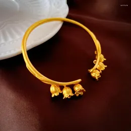 Charm-Armbänder, Lilien-Blumen-Öffnungen, Armband, echte Vergoldung, modisch, für Damen