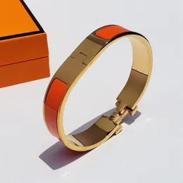 2022High quality designer design Bangle stainless steel gold buckle bracelet fashion jewelry men and women bracelets277z