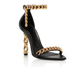 Mulheres marca Sandália salto alto espelho de couro e cadeia de salto de corrente tira de tornozelo sandálias tf sapatos ponta dedo do pé cadeado estilo sapatos de design de luxo com caixa 35-43
