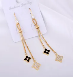 Stud Oyb Long Chain Tassel Fourleaf Clover Pendant Earrings Korean Women Classic Ear Hook Jewelry Fashion Earring1300807