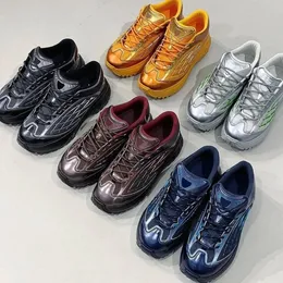 Projektanci mężczyźni Sneakers Odkrycie koronkowe buty swobodne metalowe wykończenie usprawnione trampki moda bez poślizgu odporna na gumową podeszwę gumową butę sneaker