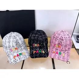 Gorras de bola Diseñador de mujer Gorra de béisbol Moda para hombre Patchwork Bordado Pareja Arco iris Color Letras Sombreros Jio